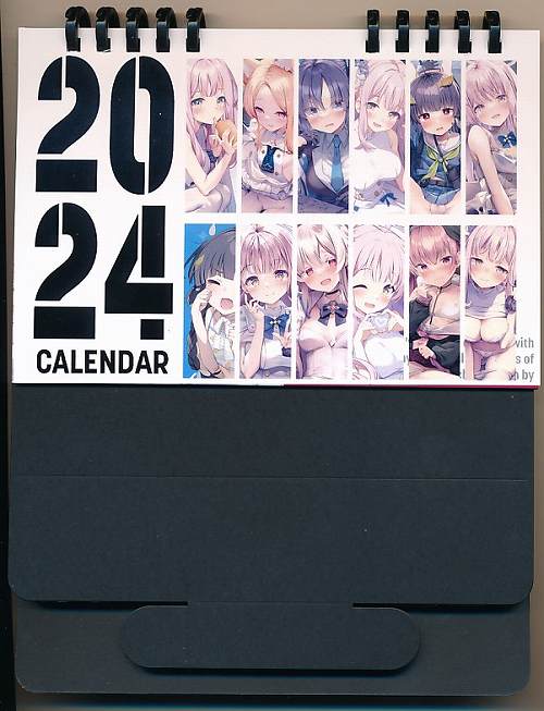 ブルアカ 2024年卓上カレンダー