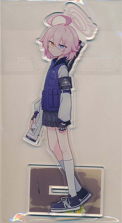 ブルアカ　ホシノ　アクリルスタンド